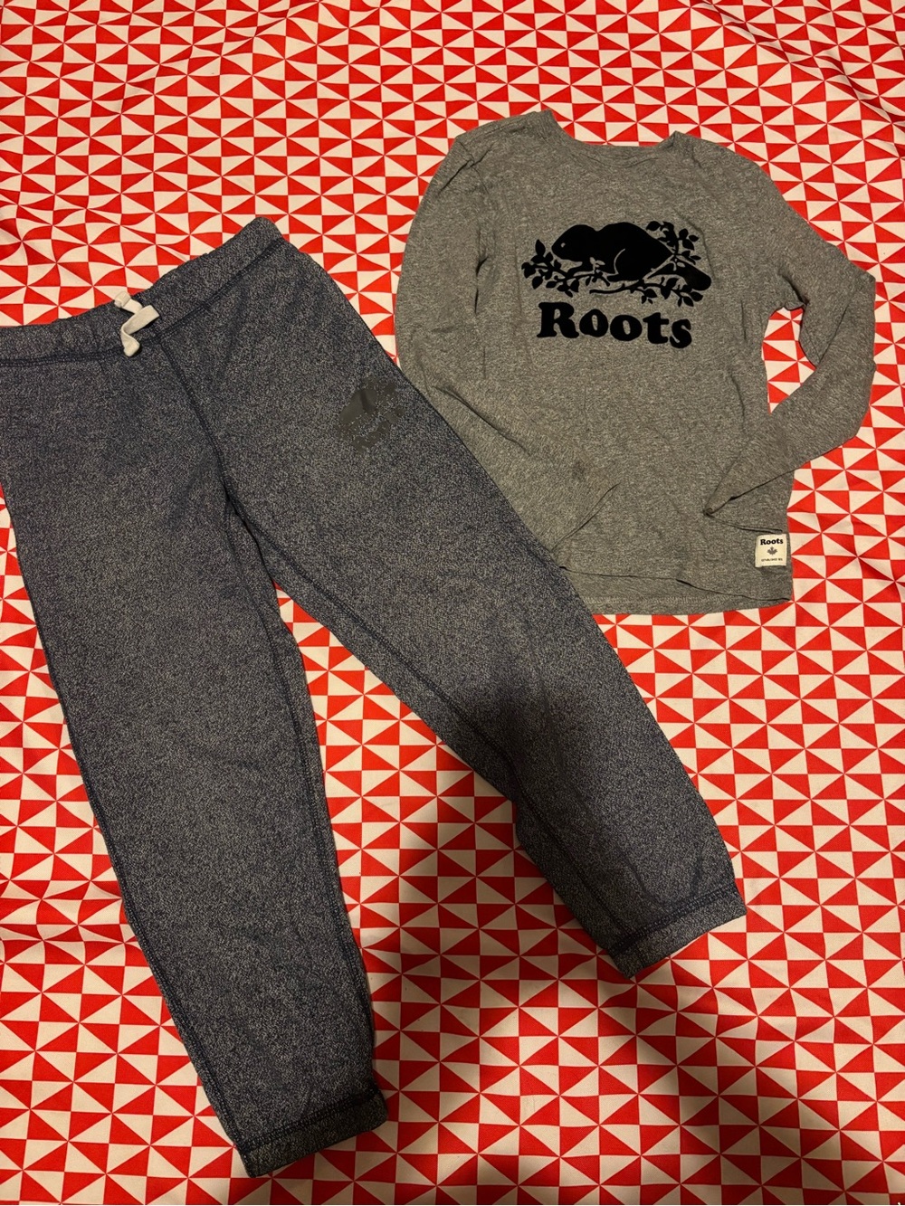 Boys medium 7/8 roots long sleeve shirt and joggers